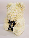Ведмідь 40 см з коробкою 3D піницьких троянд Тедді де Люкс / Штучні кольори 3D, плюшевий білий пін, фото 3
