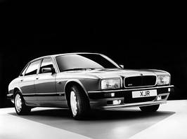 JAGUAR XJR XJ40 (1989–1994)
