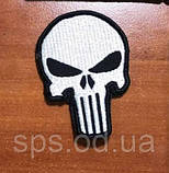 №64 Шеврон череп білий з чорним окантуванням (Каратель) 7.5*5.3 см, фото 2