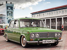 LADA 2103 (1972–1983)