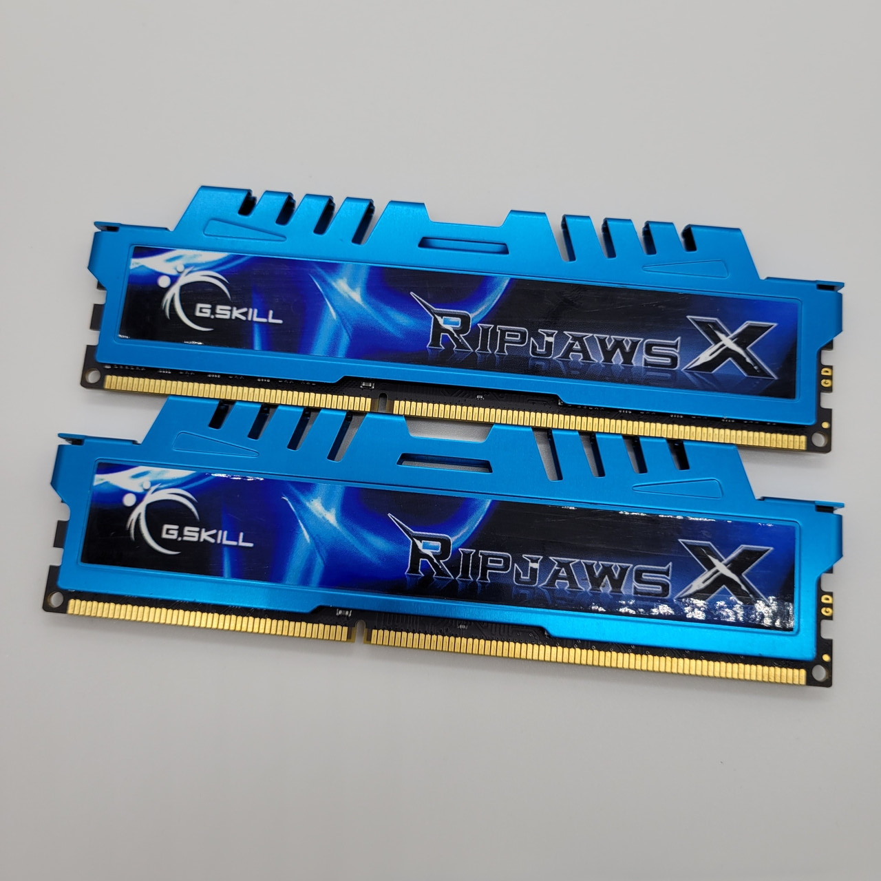 Пара оперативної пам'яті G.Skill RipjawsX DDR3 8Gb (2x4Gb) 1600MHz PC3-12800U 2R8 CL8 (F3-12800CL8D-8GBXM) Б/В