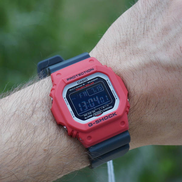 Casio G Shock Solar Multiband 6 GW M5610RB 4ER