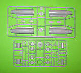 Пластикова модель 1/72 A-model 72276 радянський пасажирський літак ТУ-134 Аерофлот, фото 6