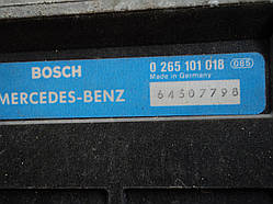 Мерседес 124 (1984-1996) блок управління АБС 0265101018