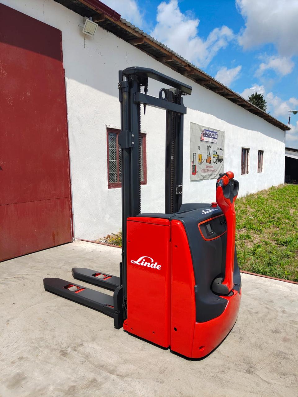 Штабелер електричний самохідний навантажувач 704 Linde L16 1,6т 2,84м