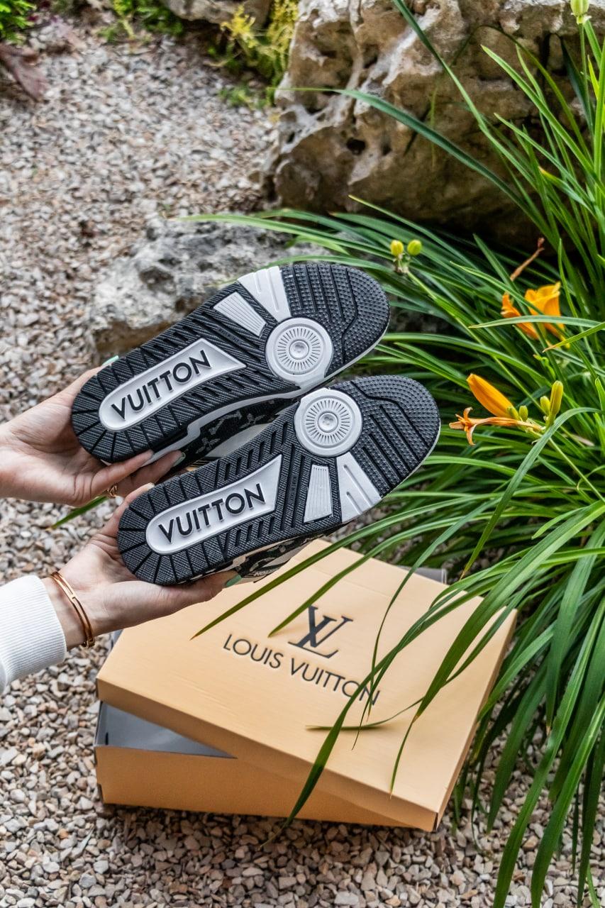 Жіноче взуття Louis Vuitton TRAINER SNEAKER. Стильні кроси для дівчат Луї  Вітон. (ID#1650390978), цена: 3400 ₴, купить на Prom.ua