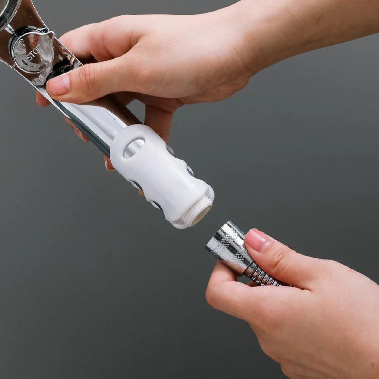 Душевой держатель для лейки силиконовый на присосках SHOWER SUCKER (белый, комплект из 2 шт.) - фото 7 - id-p1650433535
