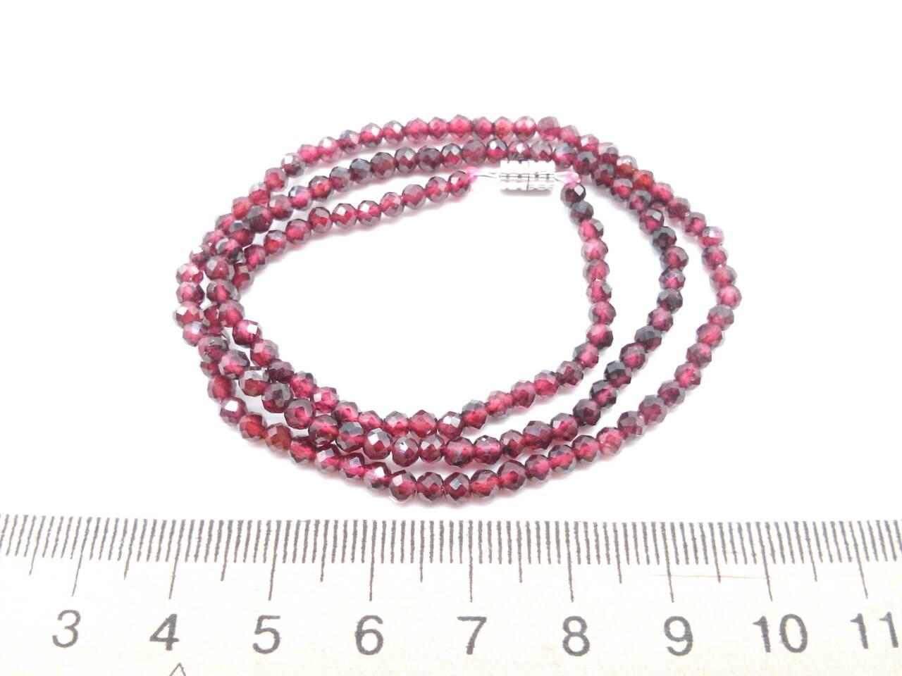 Намисто з натурального граната Альмандин, 41,75 ct (Шрі-Ланка). Вага 8,35 г. Довжина 47 см, (1)
