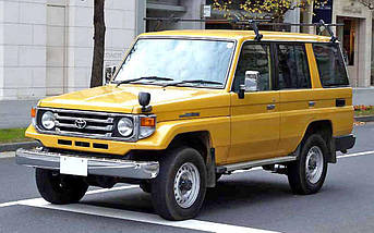 Амортизатор для Toyota Land Cruiser 70 задній оливний від 1990 до 1999 з двигуном 4.2D, фото 5