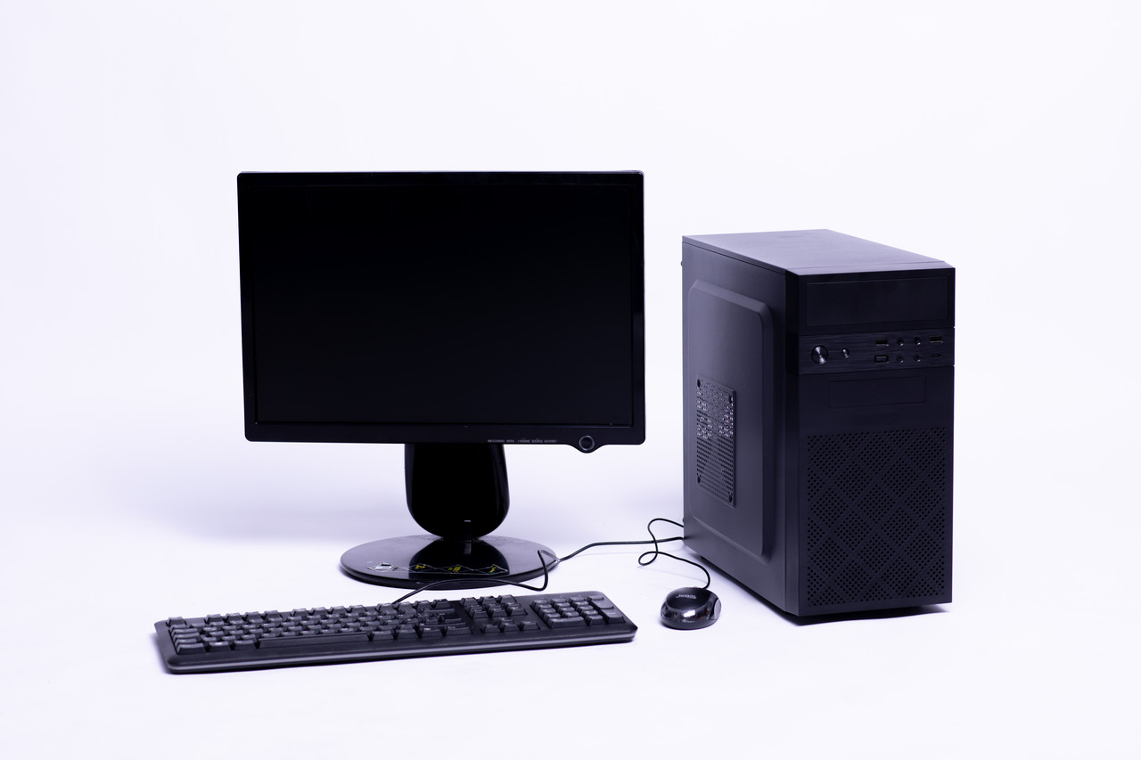 Б/В Комп'ютер у зборі, Intel Core i5 6400, ОЗУ 4 ГБ, SSD 120 ГБ, відео 4 ГБ, монітор 20"