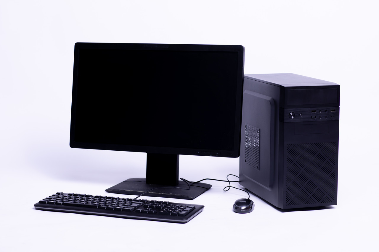 Б/В Комп'ютер у зборі, Intel Core i3 6100, ОЗП 4 ГБ, HDD 1000 ГБ, SSD 120 ГБ, монітор 22"