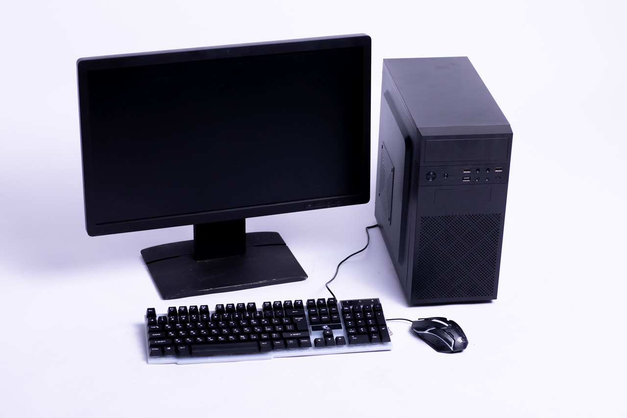 Б/В Комп'ютер у зборі, Intel Core i3 6100, ОЗП 16 ГБ, HDD 1000 ГБ, SSD 480 ГБ, відео 4 ГБ, монітор 24"