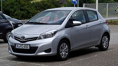 Задні амортизатори Toyota Yaris III від 2010г. з двигунами 1.0 1.3 1.4 1.5, Стійки амортизатора Тойота Ярис, фото 5