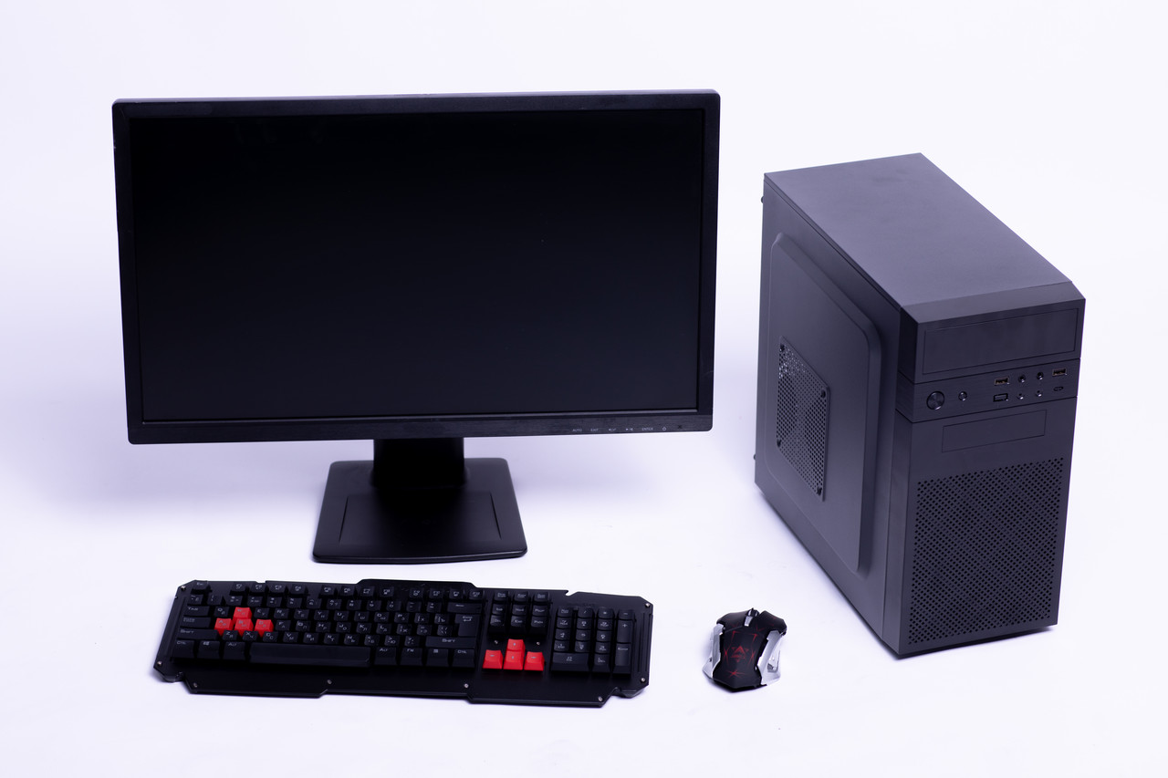 Б/В Комп'ютер у зборі, Intel Core i3 6100, ОЗП 4 ГБ, HDD 250 ГБ, монітор 24"