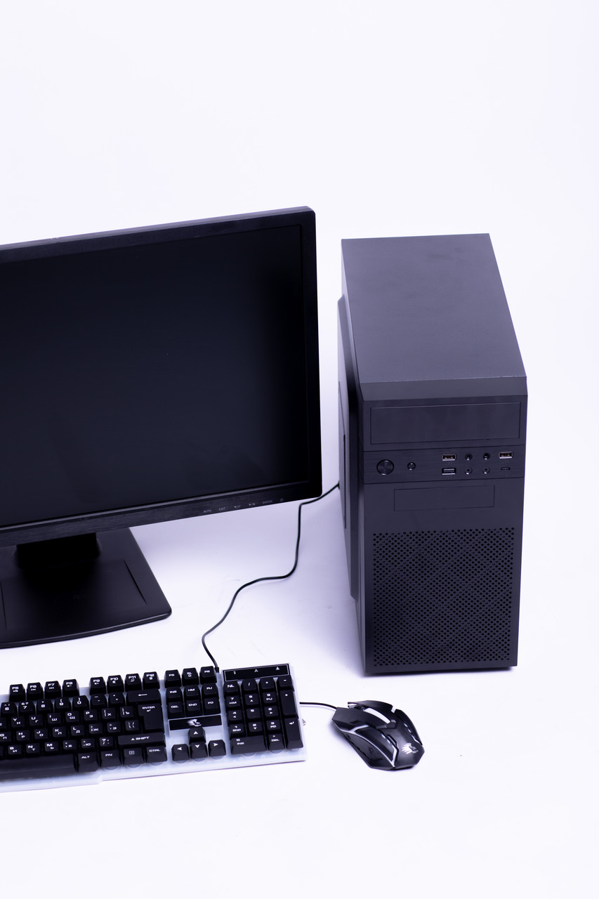 Б/В Комп'ютер у зборі, Intel Core i7 6700, ОЗП 8 ГБ, SSD 480 ГБ, монітор 22"