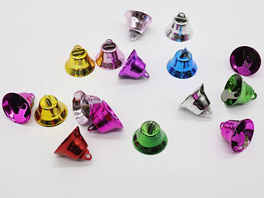 Дзвіночки металеві різнокольорові для прикрашання одягу та сувенірів розміром 18 мм
