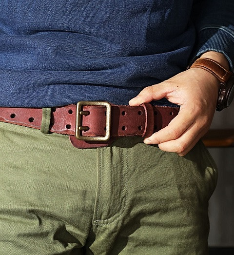 Коричневий чоловічий ремінь