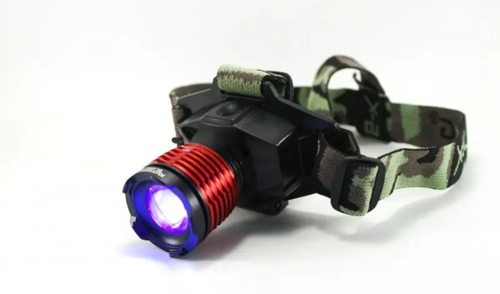 Світлодіодний ліхтар ультрафіолетовий 365-395 nm + біле світло BL-6908, фото 1