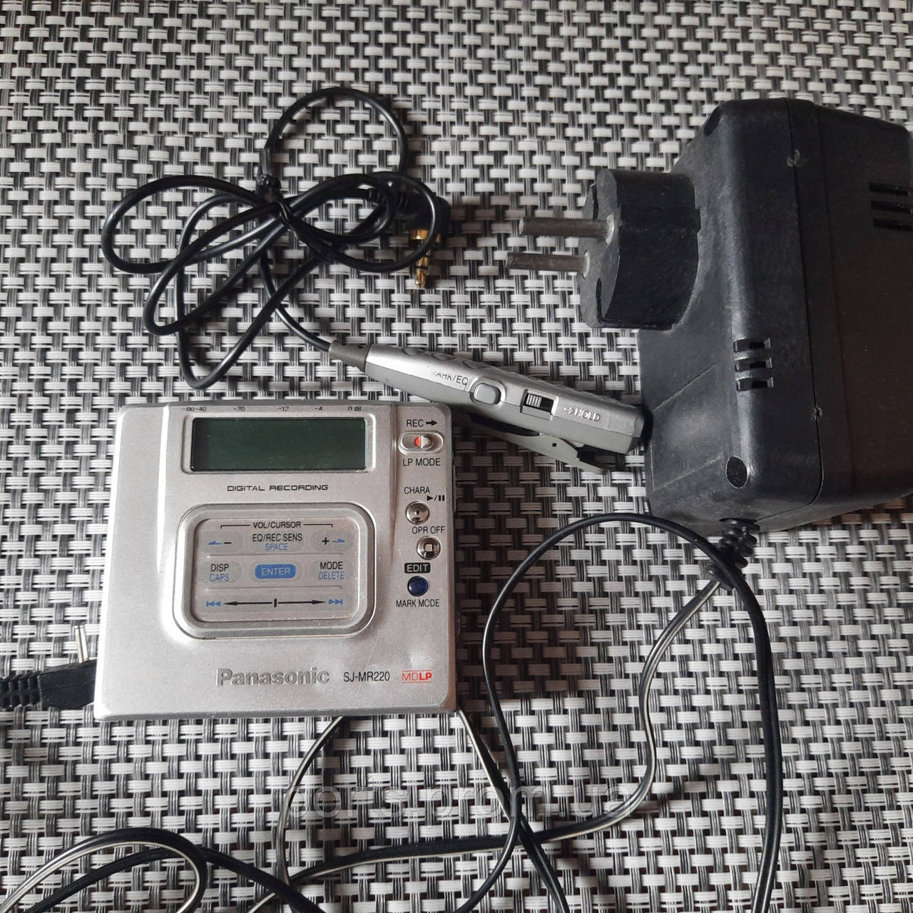 MiniDisc player PANASONIC SJMR220 плеєр мінідисків MD disc (ID