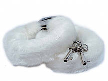 Качеські наручники Toy Joy (Нідерланди) Furry Fun, білі all СКИДКА, фото 2