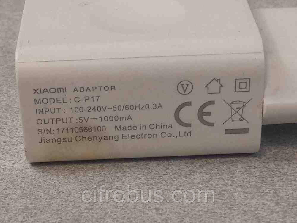 Заряднее устройство адаптер для мобильного телефона Б/У Xiaomi CP17 5V