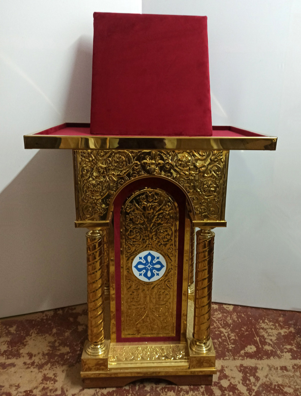 Подставка Под Икону с Чеканкой и Бархатом — Купить Недорого на Bigl.ua ...