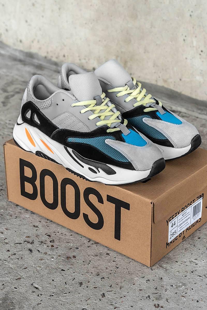 Чоловічі та жіночі кросівки Adidas Yeezy Boost 700 Wave Runner Solid Grey Адідас Ізі Буст 700 різнокольорові