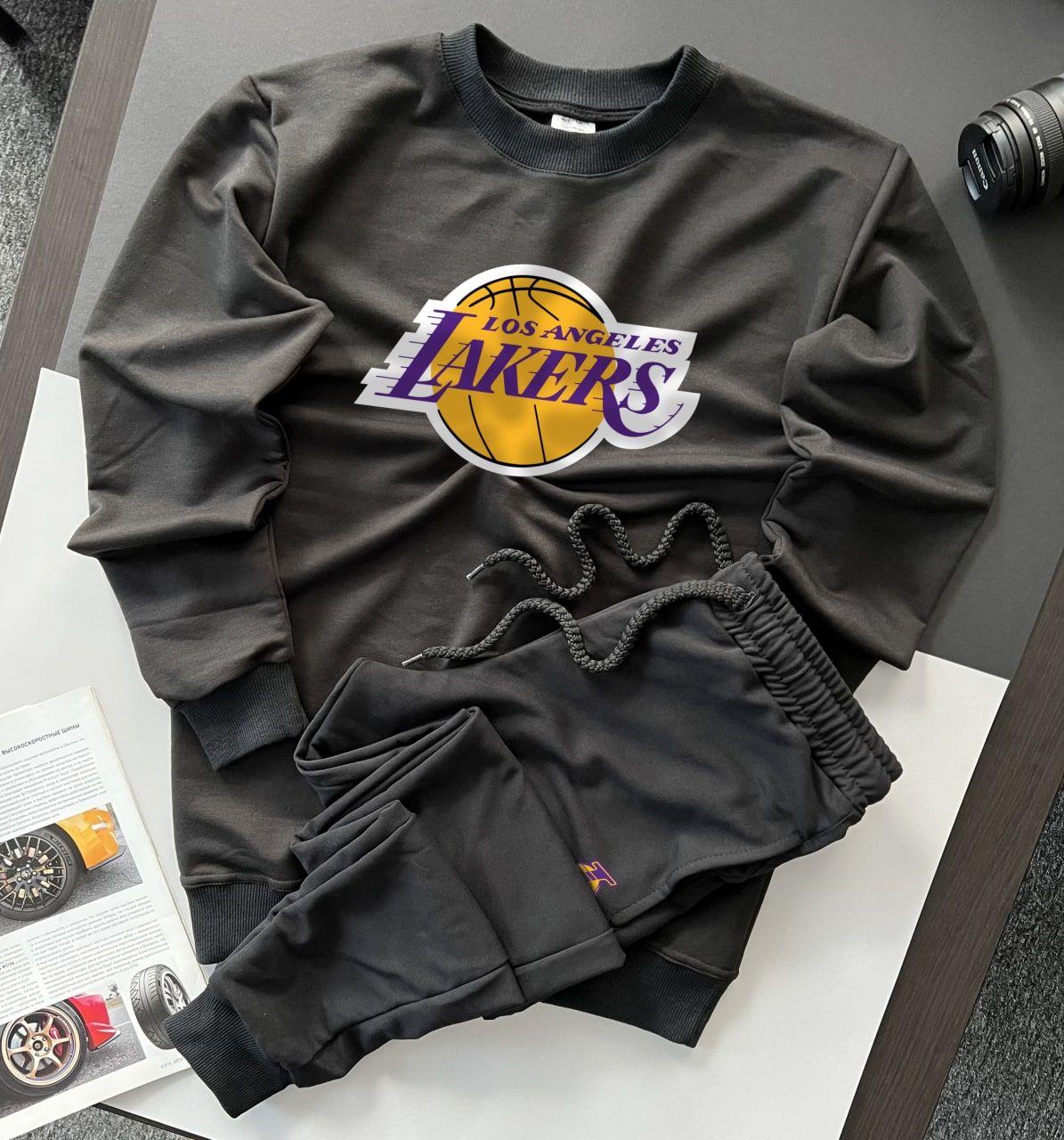 Чоловічий спортивний костюм Lakers без капюшону чорний | Комплект чоловічий Лейкерс світшот і штани веснянний осінній