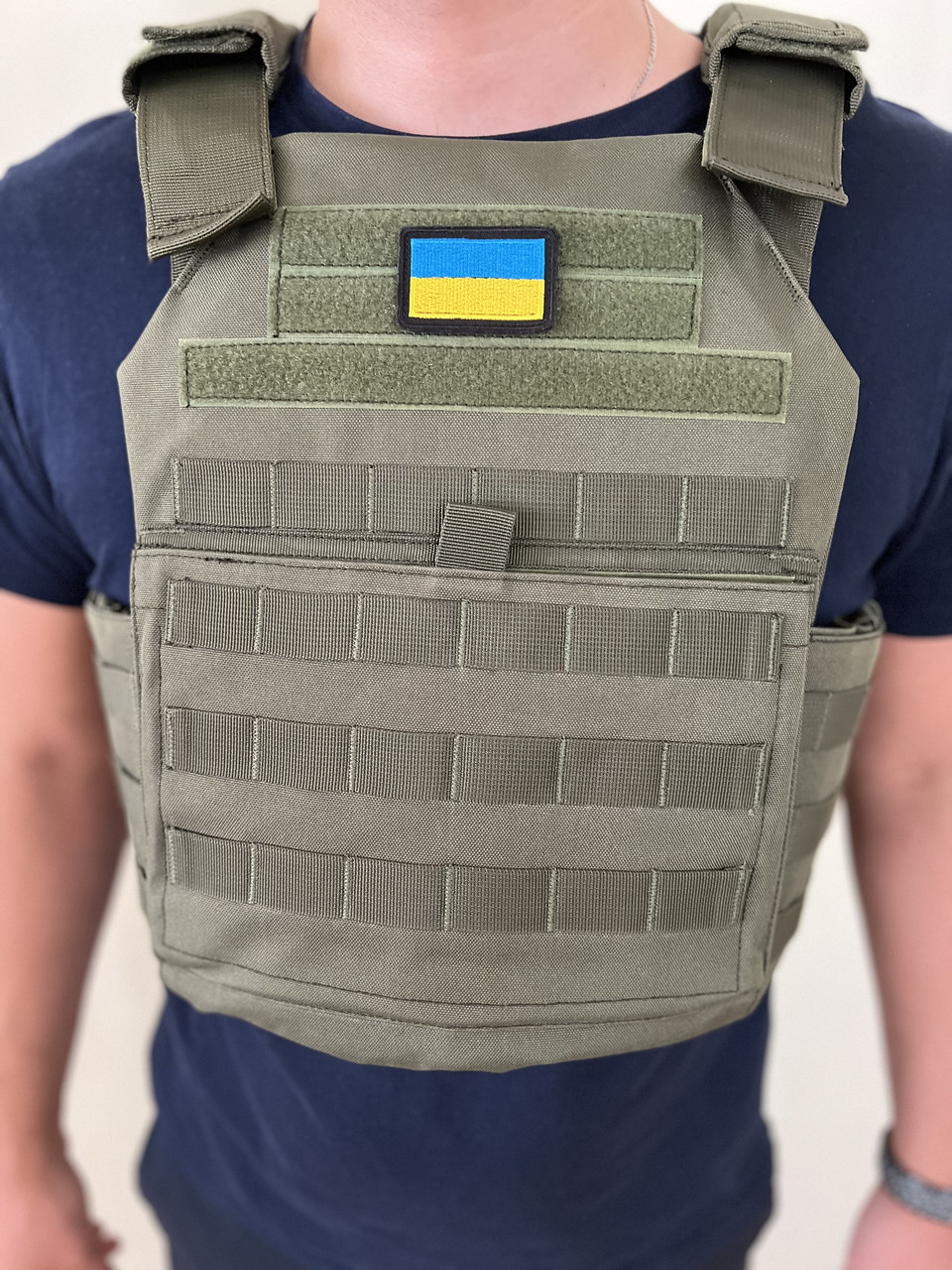 Бронежилет, плитоноска з бічними кишенями під плити. Виробник USA