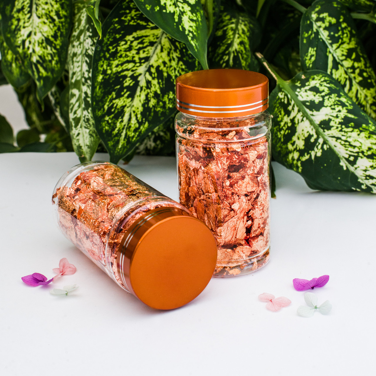 Поталь пластівці, бронза в банку.