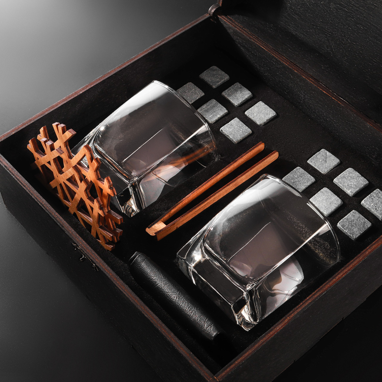 Набір для віскі з камінням у дерев'яній коробці з келихами Luminarc Sterling у чорному кольорі 300 мл