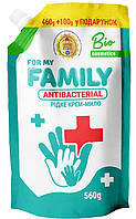 Жидкое крем-мыло Family Antibacterial, дойпак, 560 мл