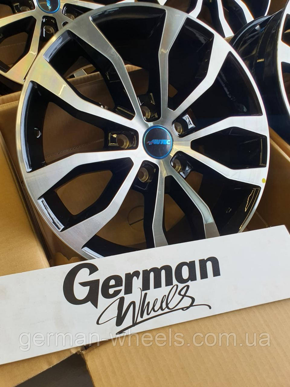 Німецькі тюнінг диски R17 AUTEC Uteca VW Multivan / VW T5 / VW T6 / VW T6.1