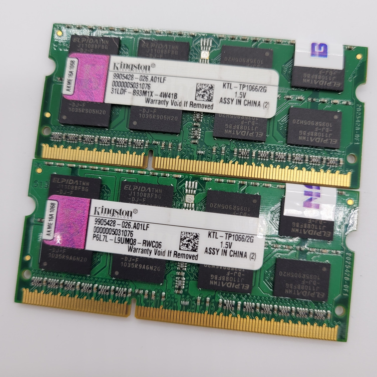 Оперативна пам'ять для ноутбука Kingston SODIMM DDR3 4Gb (2+2) 1066MHz 8500s CL7 (KTL-TP1066/2G) Б/У