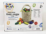 Розвиваючий набір для рахунку і сортування Сумка з овочами і фруктами (17 шт) від Learning Resources, фото 2