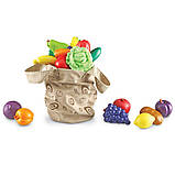 Розвиваючий набір для рахунку і сортування Сумка з овочами і фруктами (17 шт) від Learning Resources, фото 7