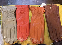 Женские перчатки из натуральной мягкой кожи цвета уточняем