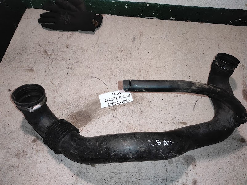 No55 Б/у Патрубок інтеркулера 8200261965 2.5D для Renault Master 1998-2010