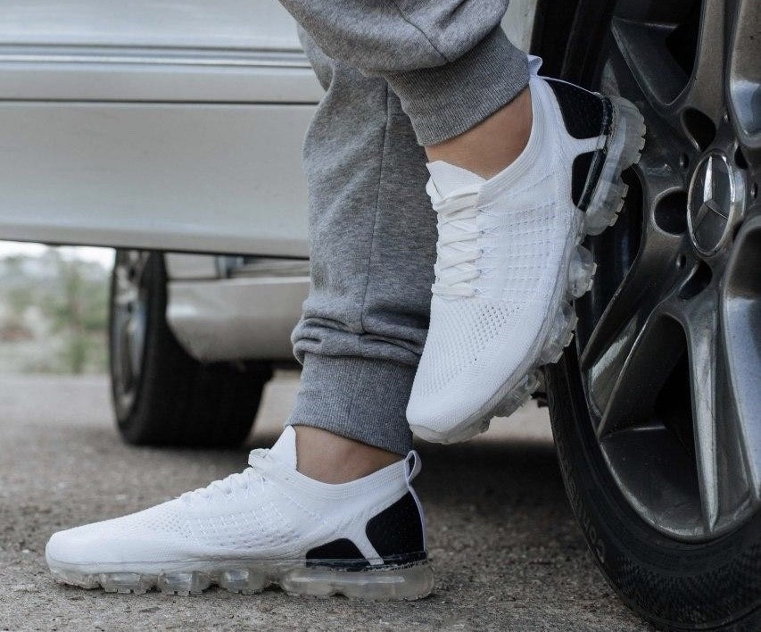 Мужские Кроссовки. Белые — Купить Недорого на Bigl.ua (1652227121)