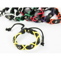 Яскравий браслет на руку з натуральної шкіри