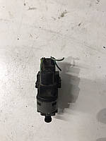 Датчик концевик жабка педалі гальма Ford Mondeo III (2000 - 2007) 1S7T13480AA