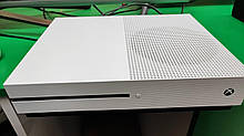 Ігрова консоль Microsoft Xbox ONE S 500GB - б\у відміний стан