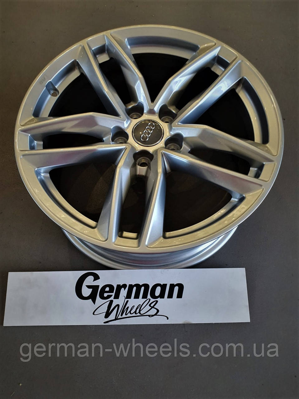 Оригінальні диски R18 Audi А4 8W B9