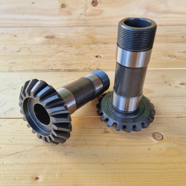 Шестерня Т-40 реверса (вал) коническая ведуча Z=19: продажа
