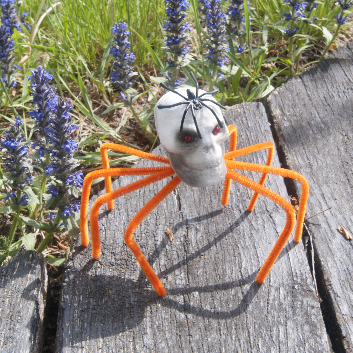 Павук готичний череп 30см помаранчевий, фото 1