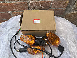 Повороти передні + задні Л+П (комплект 4 шт.) V150A