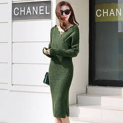 Плаття жіноче трикотажне з фігурним запахом, зелене