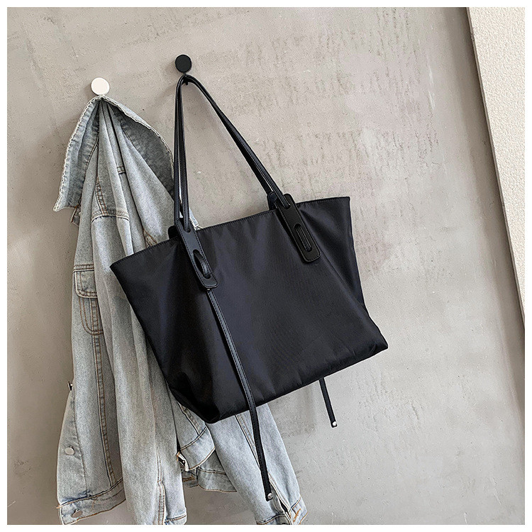 Жінка велика нейлонова сумка на блискавки чорна, фото 1