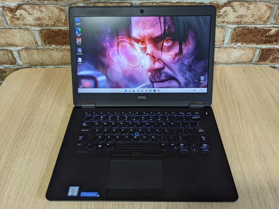 Потужний  Ноутбук Dell E7470 \ 14 HD \ i5-6300u \ 8GB \ SSD 250 GB, фото 1