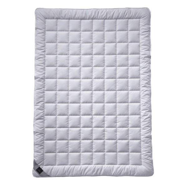 Ковдра шовкова Billerbeck Sari Superlight